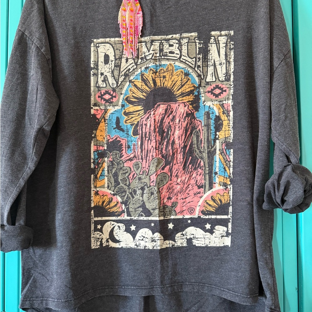 Graphic Long Sleeve Shirt with Desert Print - Picture 3 of 3